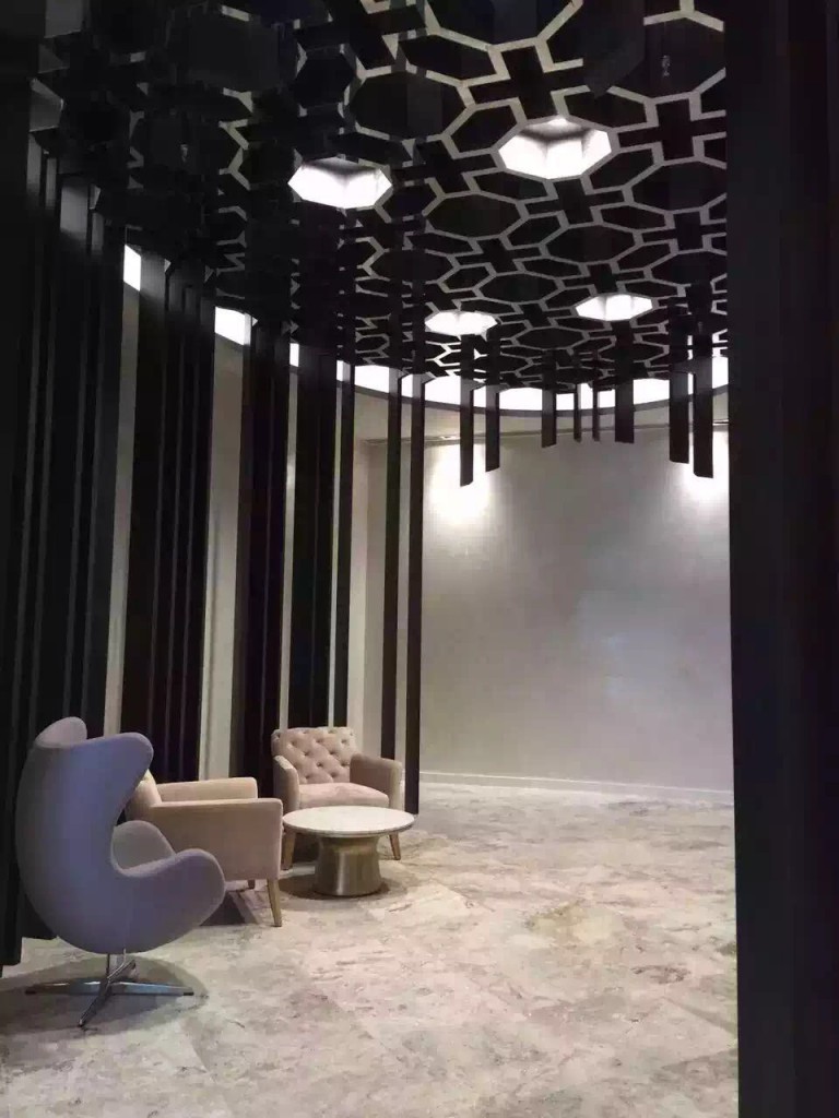 831674676354667148