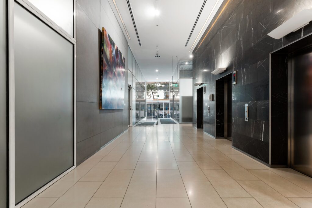 8 2 Queen Street, Melbourne Reduced-42_1920px