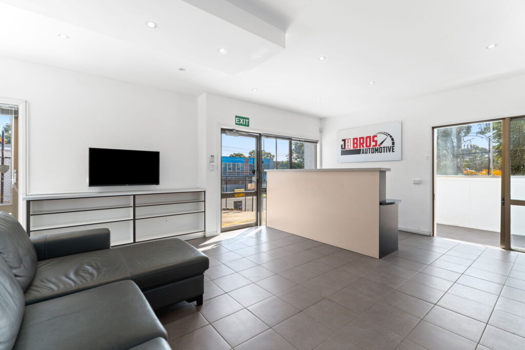 5-web-or-mls-36-ParkhurstDr-Knoxfield-5
