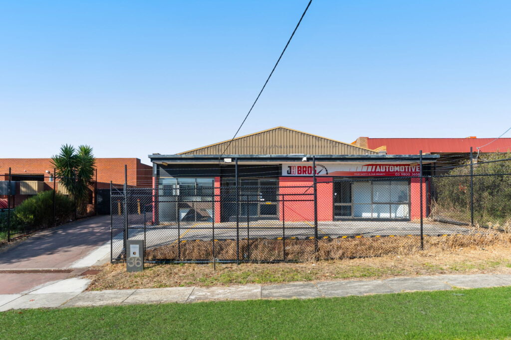 6-web-or-mls-36-ParkhurstDr-Knoxfield-6