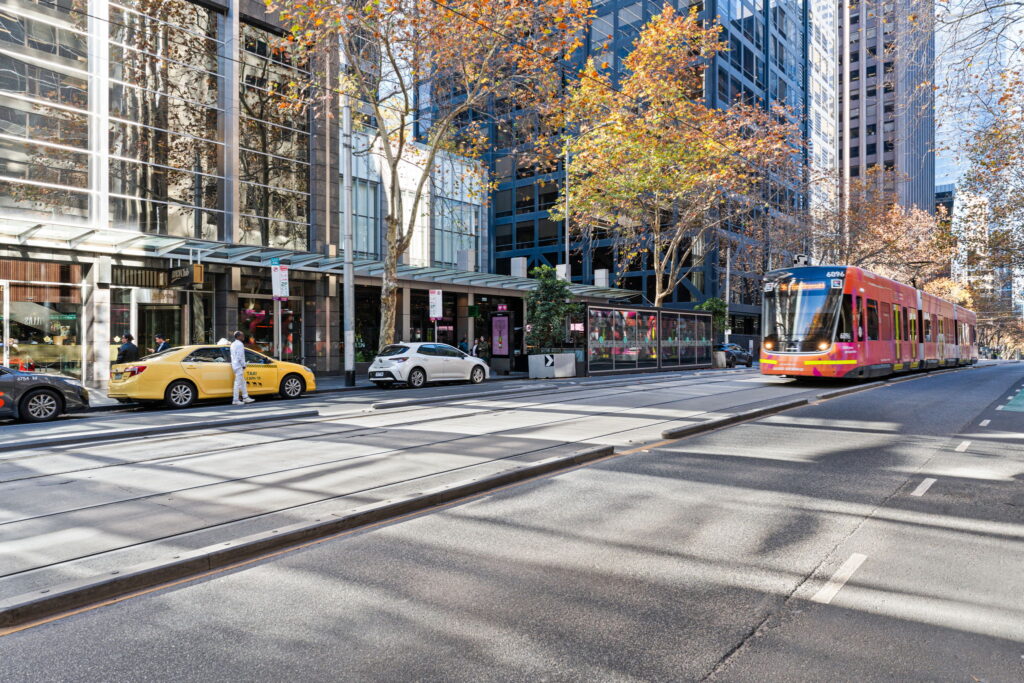 10-web-or-mls-703-488-BourkeSt-Melbourne-9