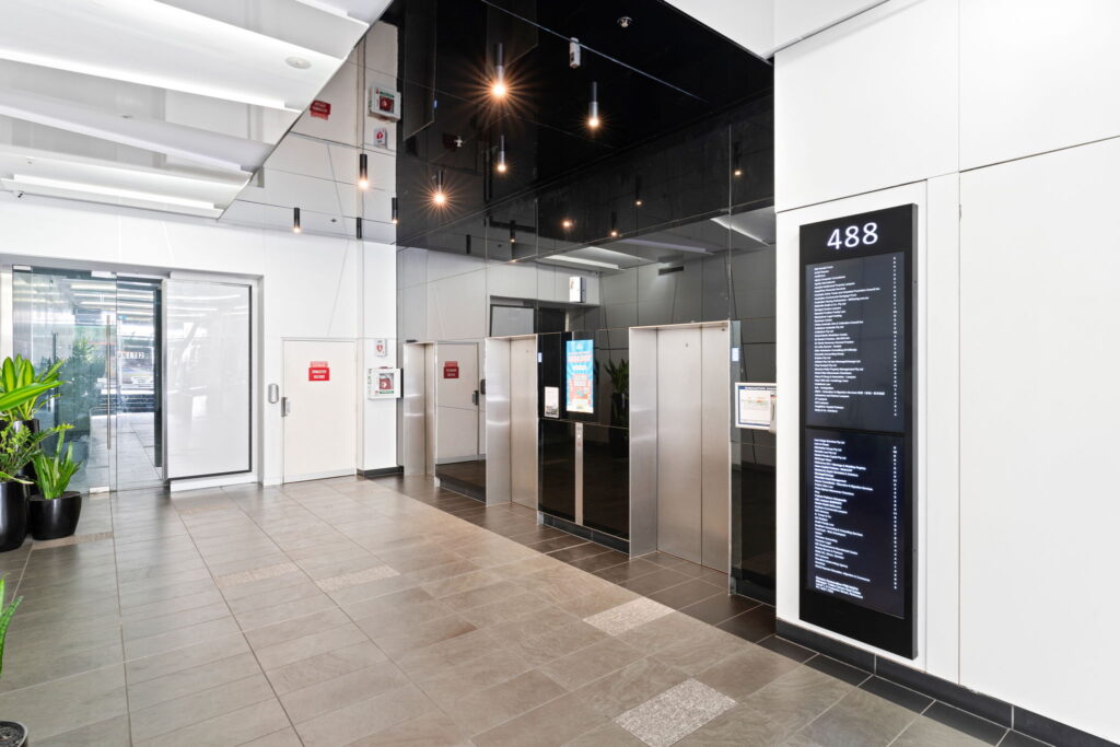 9-web-or-mls-703-488-BourkeSt-Melbourne-7
