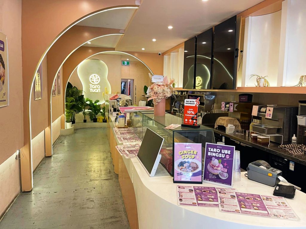 internal 574 Station St 0004