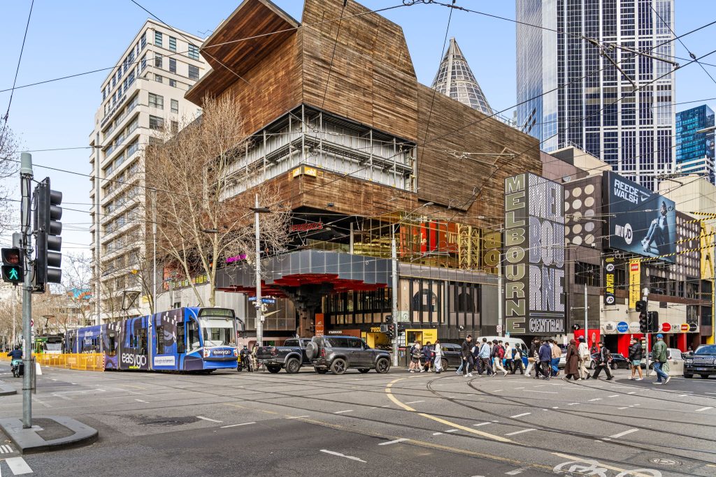 8-web-or-mls-Shop 6 479 Swanston St, Melbourne-8
